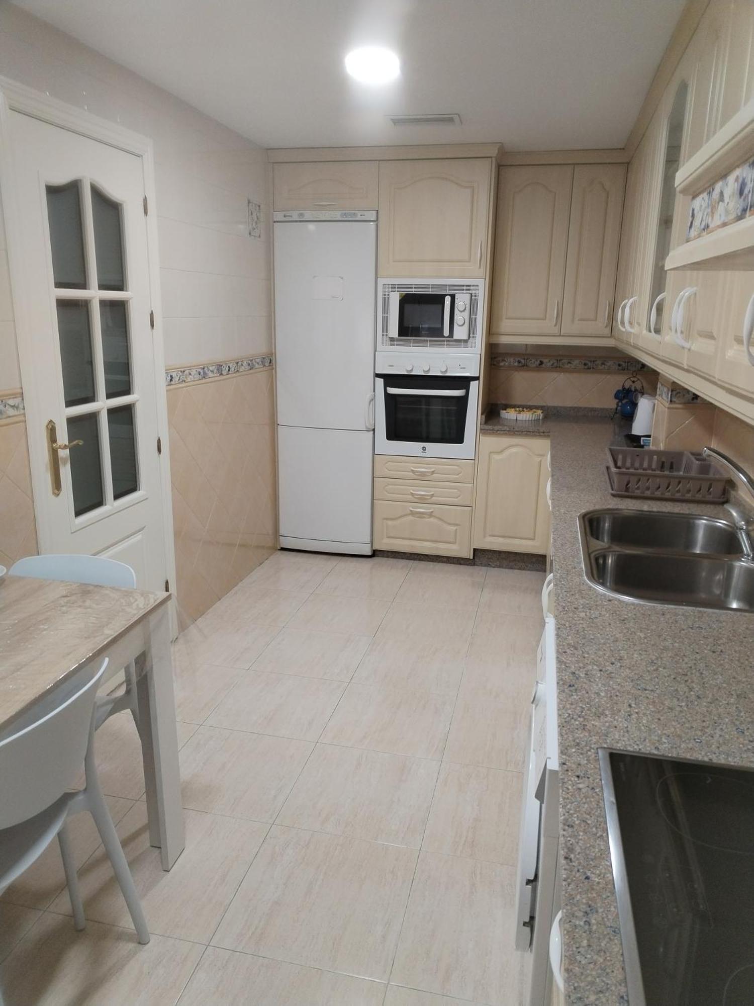 Apartamento Con Parking Privado Gratis Incluido Cordoba Exterior photo