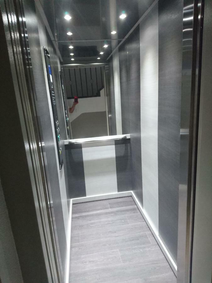 Apartamento Con Parking Privado Gratis Incluido Cordoba Exterior photo